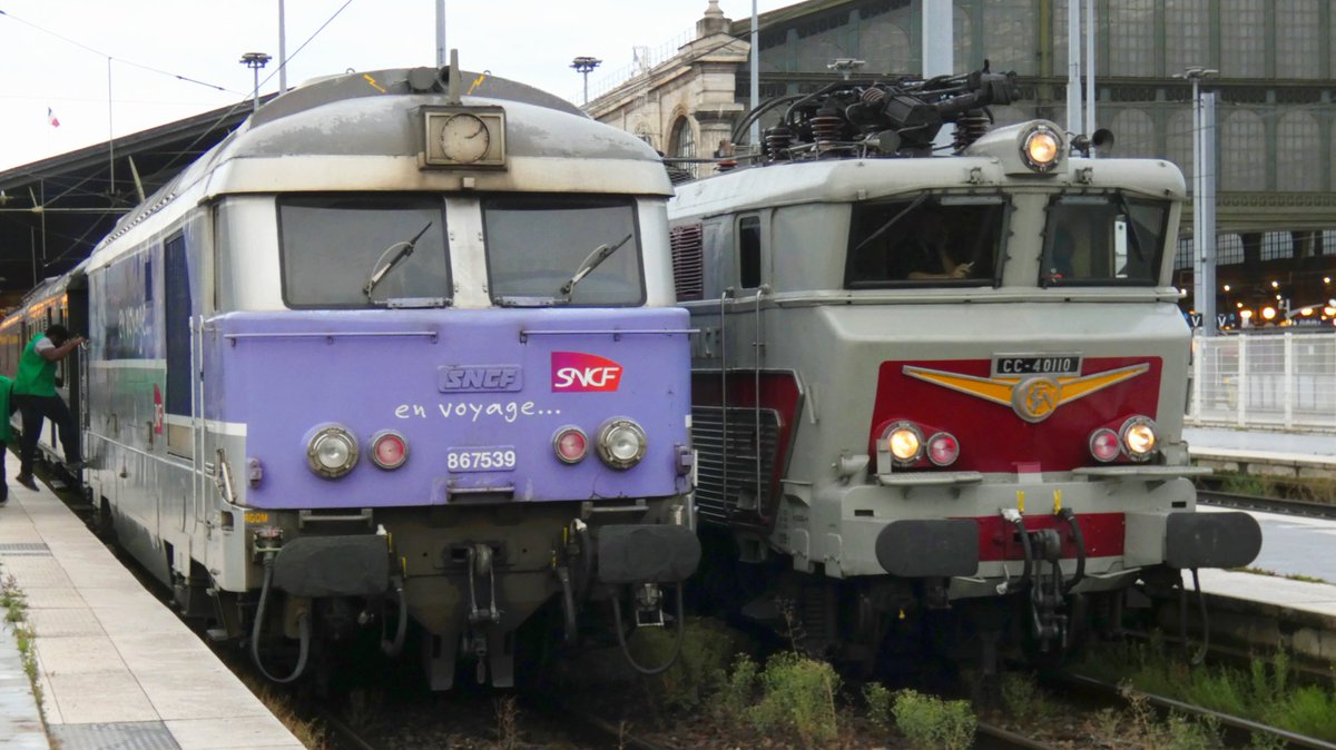 ranmafr's tweet photo. La #bb67000 et la #cc40110 du @mfpn_trains à Paris Nord 😍 https://t.co/A5mVOd0o7O