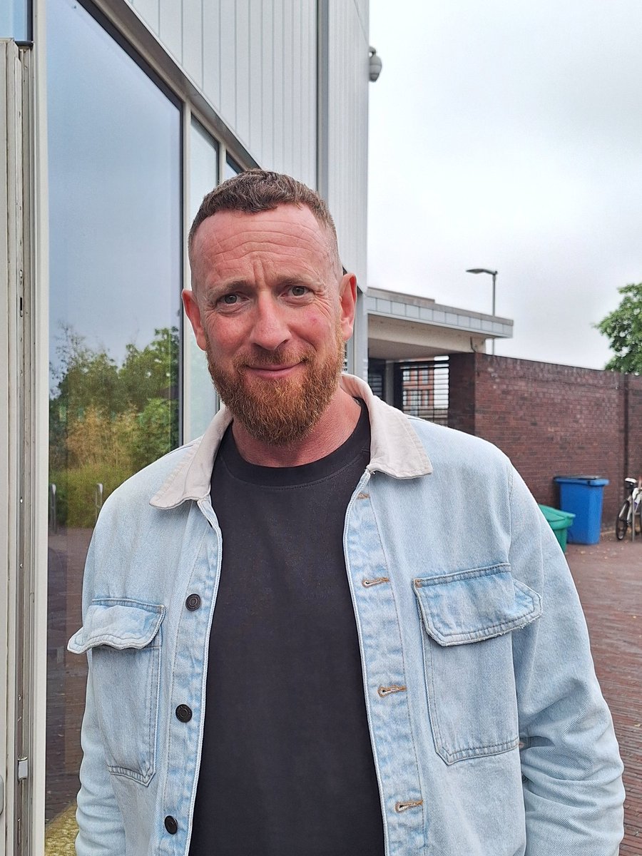 Andy Durrant (@andydurrant75) on Twitter photo Bradley Wiggins spoke to <a href="/Journalism_UON/">Journalists@UON</a> at the <a href="/TourofBritain/">Lloyds Tour of Britain</a> at <a href="/UniNorthants/">UniofNorthampton</a>. Bradley Wiggins spoke to <a href="/Journalism_UON/">Journalists@UON</a> at the <a href="/TourofBritain/">Lloyds Tour of Britain</a> at <a href="/UniNorthants/">UniofNorthampton</a>.