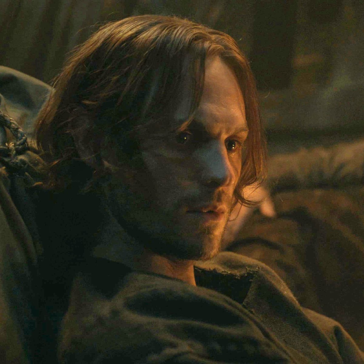 comfort for halbrand stans (@middleearthdude) on Twitter photo 