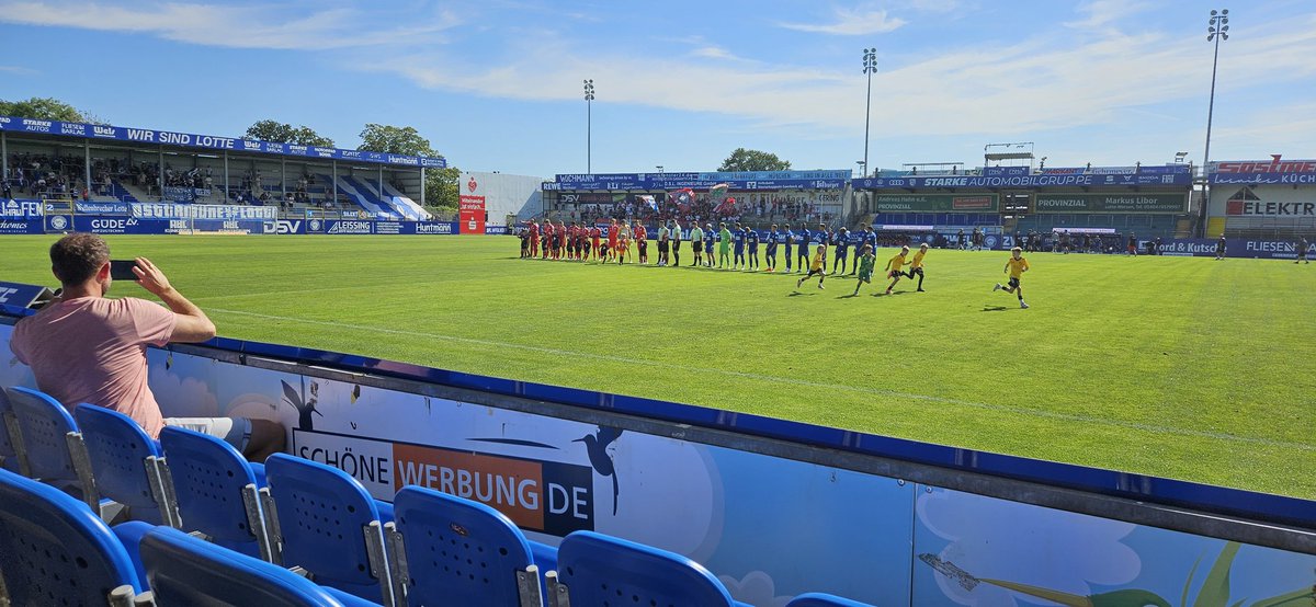27 grader varmt och tyska regionalliga west.