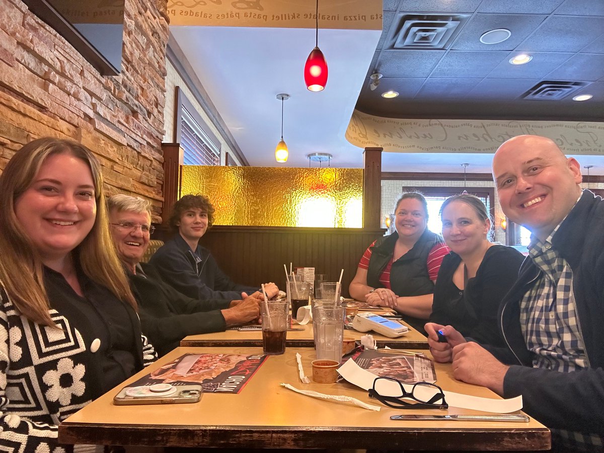 PurvisCulbert's tweet image. We had a fun lunch today for Sam’s last day! Good luck in last year of law school, Sam!