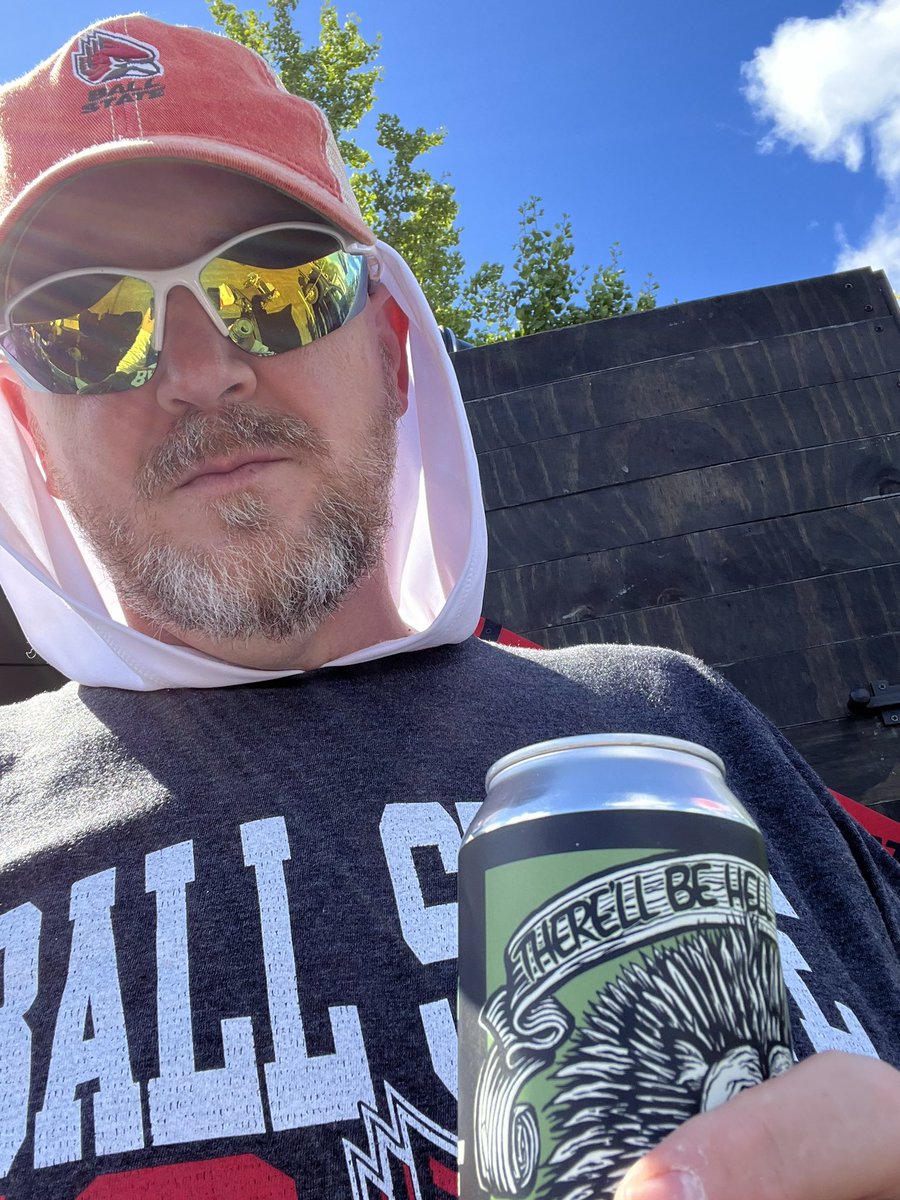 acmechamps's tweet photo. Celebrating 100 years of football in Muncie Indiana. Thankful for the great peeps @ElmStBrewing for the best sour beer in three states.
#helltoupee #chirpchirp #muncieindiana #ScheuBox https://t.co/AdBTkg80QD