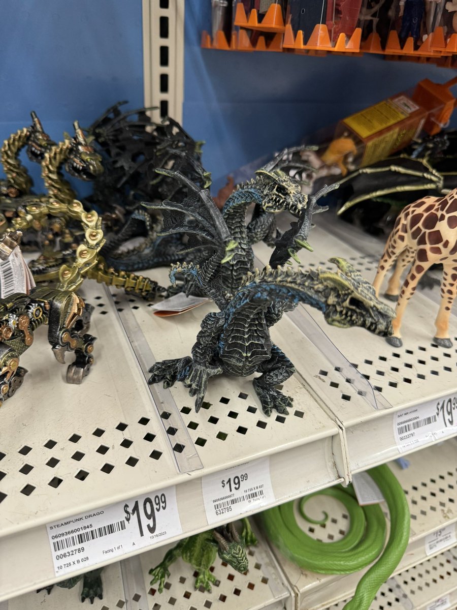 Rank4HT's tweet image. Apparently there is zero reason to even buy an expensive adult or ancient dragon mini. Just go to Michael’s?