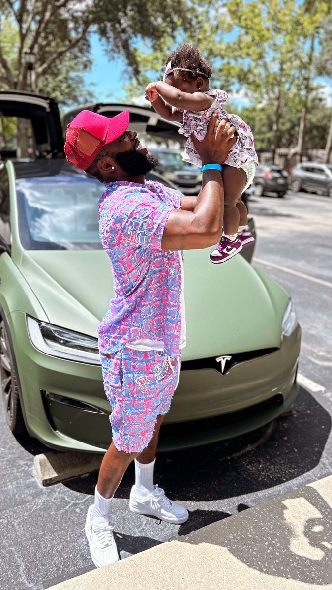 MR. Ooouu and miss Ooowee