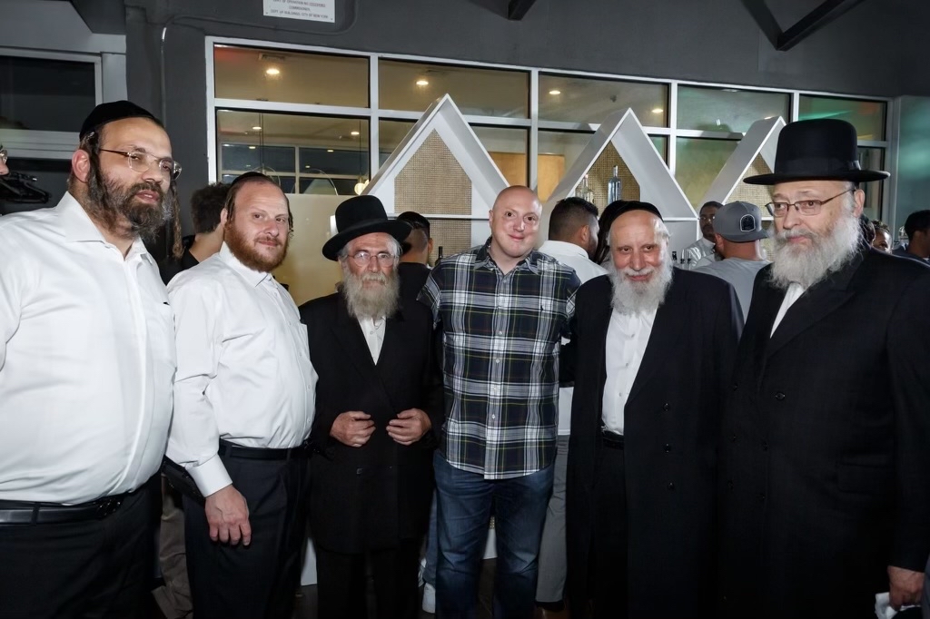 NYPD 90th Precinct (@nypd90pct) on Twitter photo Shomrim of Williamsburg <a href="/WspuShomrim/">Williamsburg Shomrim</a>, thank you for a great end of year BBQ and thank you for all you do to assist with the 90th Precinct and New York City Police Department. Shomrim of Williamsburg <a href="/WspuShomrim/">Williamsburg Shomrim</a>, thank you for a great end of year BBQ and thank you for all you do to assist with the 90th Precinct and New York City Police Department.