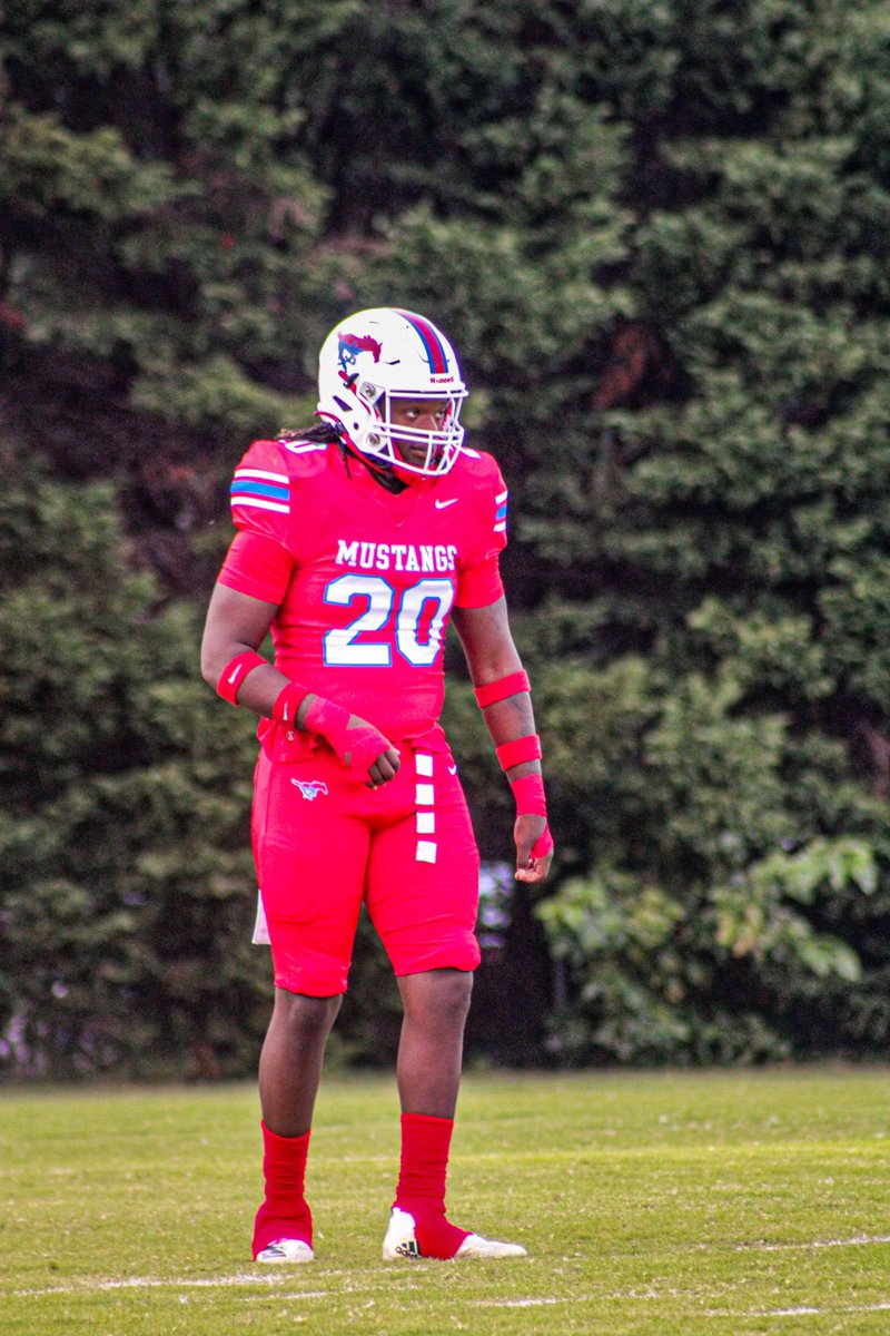 I no longer have a top 4 my recruitment is back wide open let’s go 🙏🏾🙏🏾!!!!!