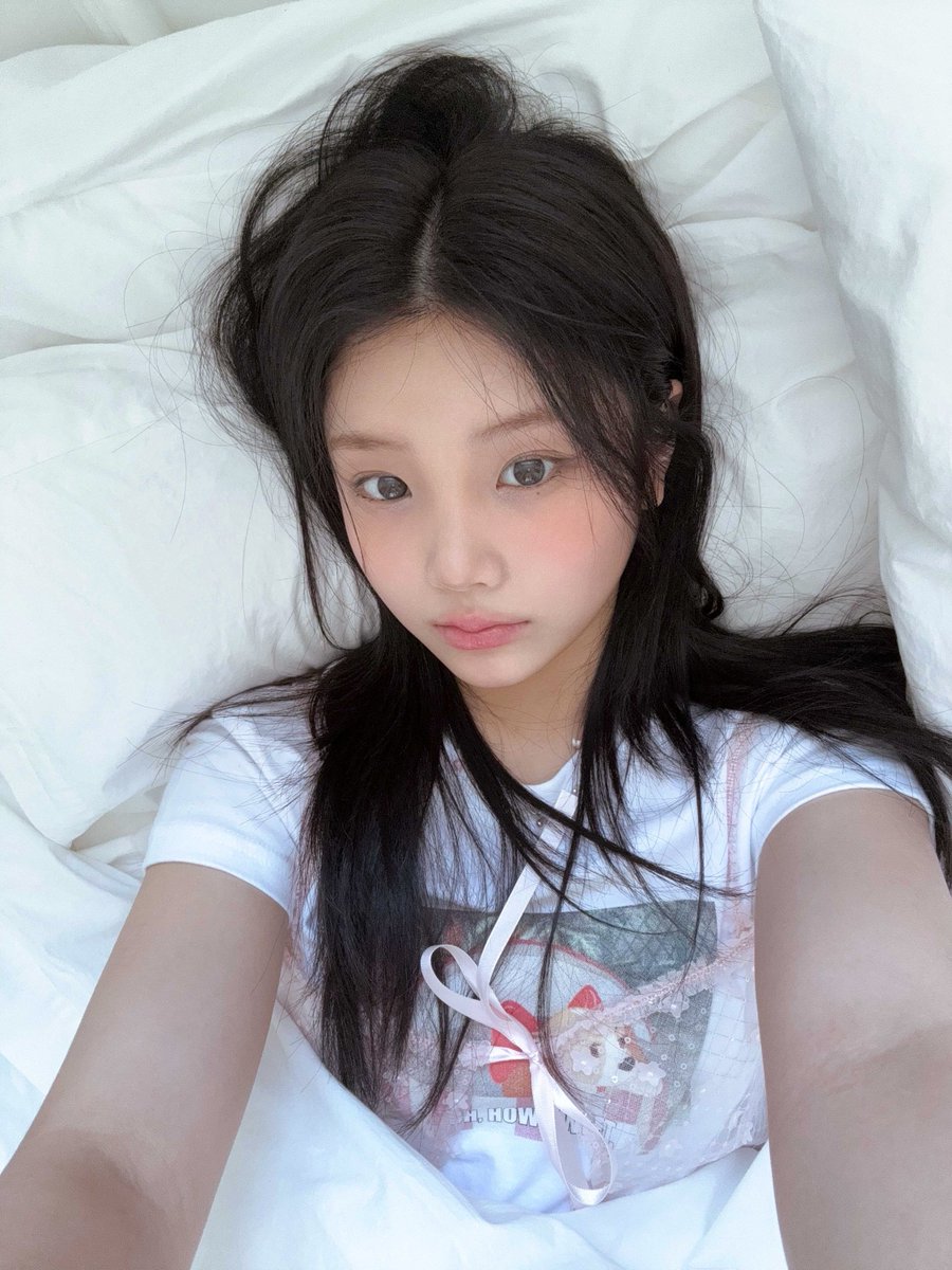 ILLIT_twt's tweet image. 💭🐩

#ILLIT #아일릿 #WONHEE #원희