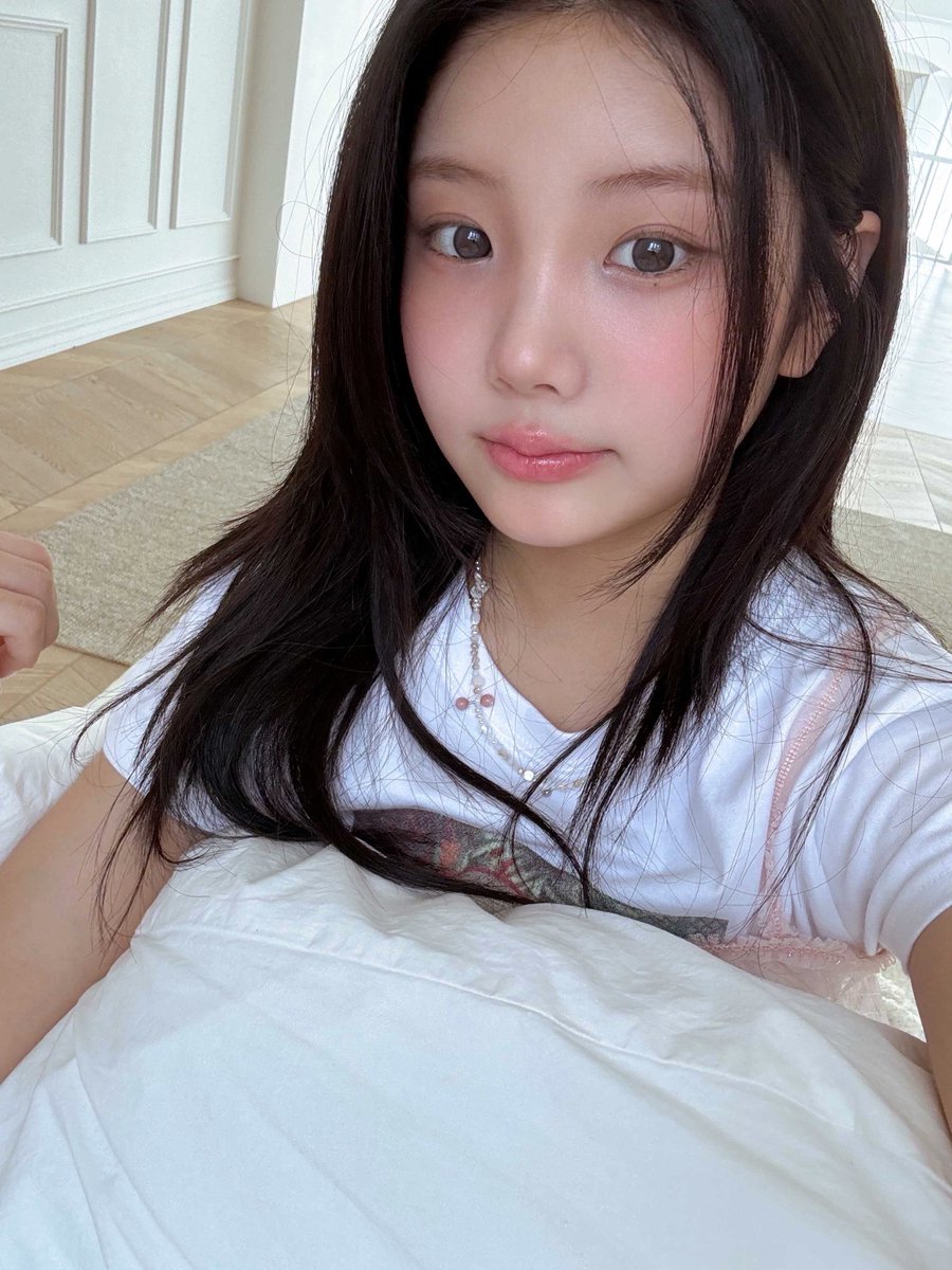 ILLIT_twt's tweet image. 💭🐩

#ILLIT #아일릿 #WONHEE #원희