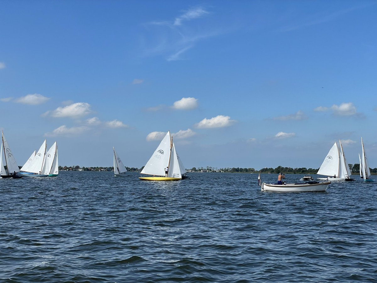 Dag 2 van het NK regenboog <a href="/zeilmotorARZV/">ARZV Zeilmotor</a>