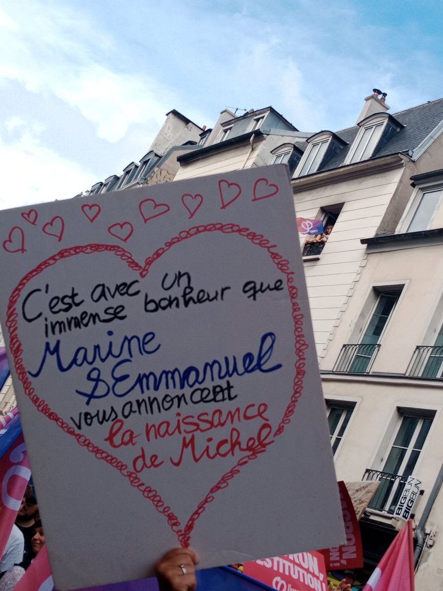 Charlotterosse5's tweet photo. #MarcheDestitution https://t.co/zALfN3jc8Q