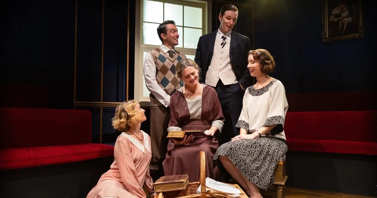 LondonTheatre1's tweet image. The Silver Cord – @finborough 
"The Silver Cord is the best play and the best production that I have seen this year." @johngro26162901 londontheatre1.com/reviews/the-si…