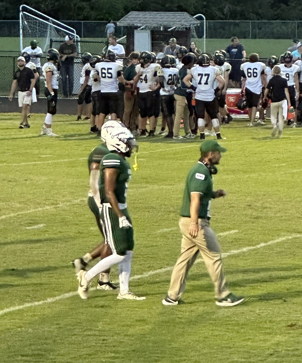 MichelleH2020's tweet photo. If you lead them, they will follow! High Point Christian Academy is a special place and so is their football program! Go Cougars! 🙏🏾❤️ #PaveTheWay #GavinHarris #5 #SeniorSeason https://t.co/Kc2OVdyvlV