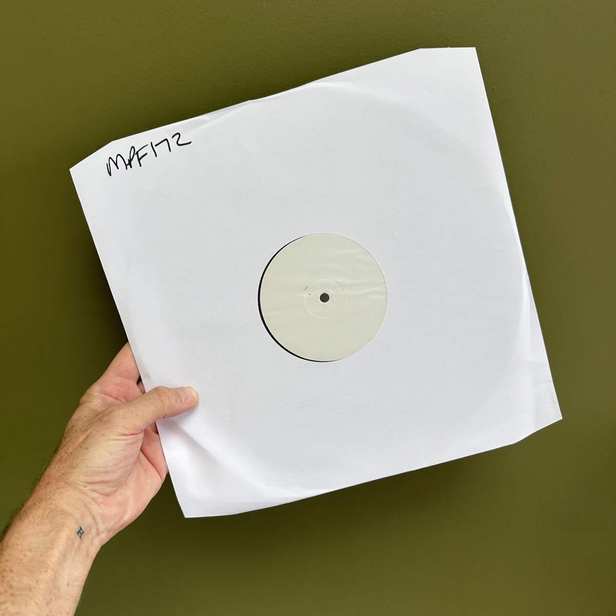 Win a ‘HORIZONS 地 平 線’ Test Pressing!

We’re 4 weeks away from ‘Saturday Night Delight’, our live debut performance in London and we’re giving away a free TP to celebrate! 

ENTER NOW: Simply RT &amp; Like

Tickets for the show available here: eventbrite.co.uk/e/futuresounds…