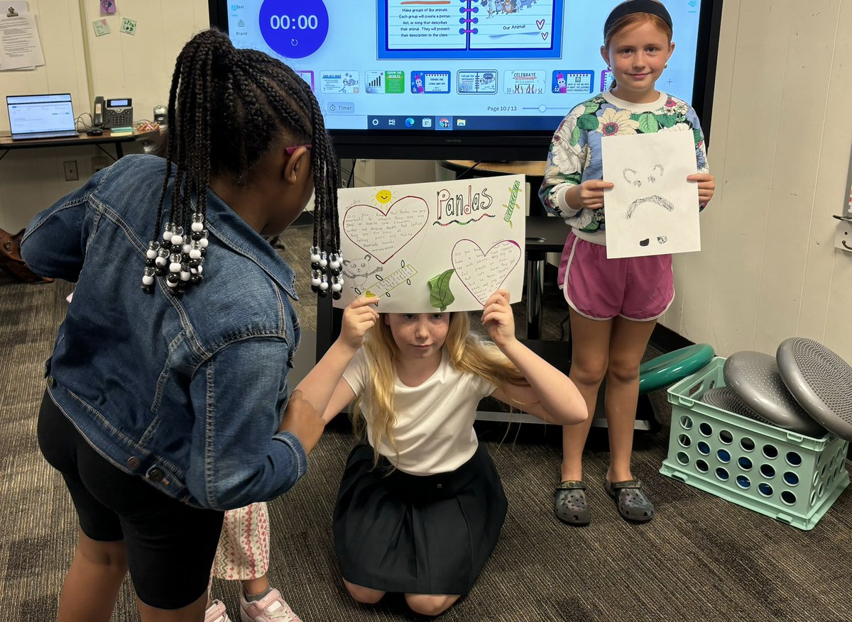 mrstaylor_fce's tweet image. When the students become the teachers, you get slideshows, posters, and skits! These kids became experts on their Knowledge and Love personality type and taught the rest of the class.  @HumbleISD_FCE @HumbleISD_ADV