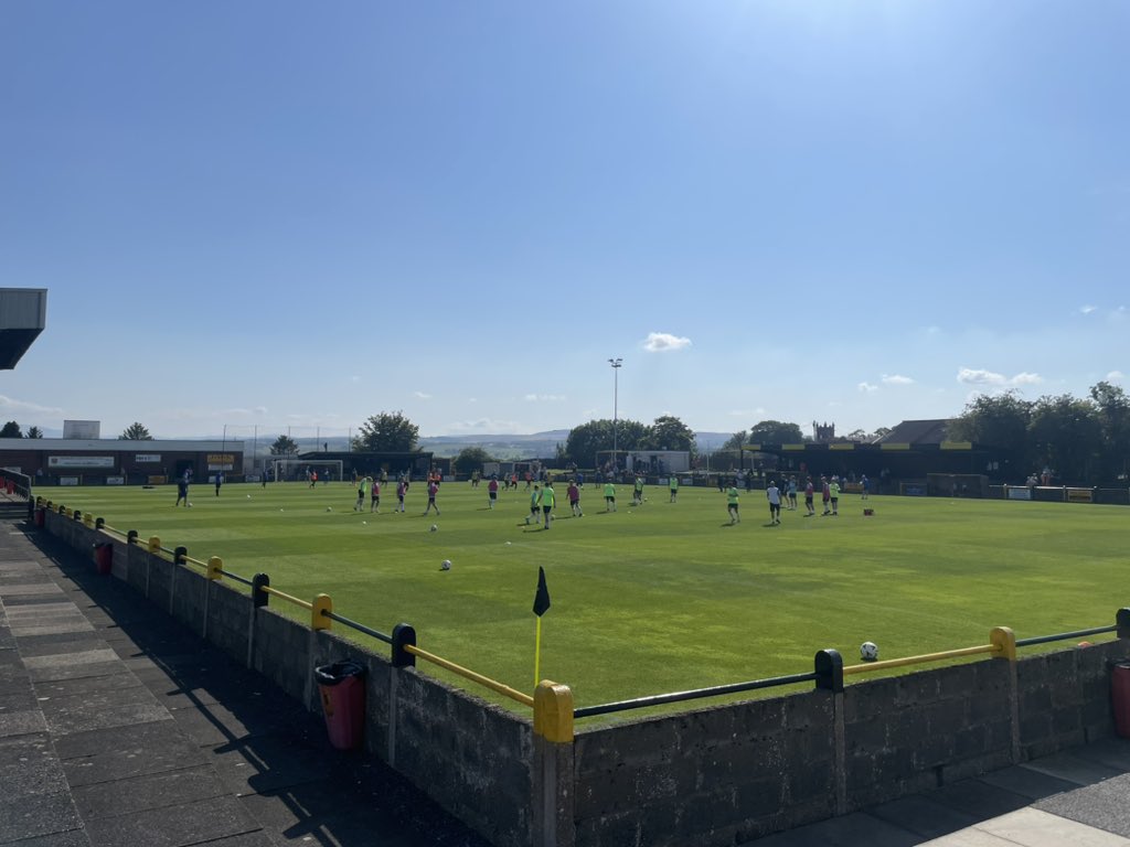 Scottish_Football_Weekly (@s_f_weekly) on Twitter photo First Junior cup match of the season for me. A wee jaunt down to East Ayrshire to watch <a href="/atfc1909/">Auchinleck Talbot</a> take on <a href="/LossieUnitedFC/">Lossiemouth United</a> at Beechwood Park. Great to see so many fans out in their Black and Gold tops supporting Talbot. First Junior cup match of the season for me. A wee jaunt down to East Ayrshire to watch <a href="/atfc1909/">Auchinleck Talbot</a> take on <a href="/LossieUnitedFC/">Lossiemouth United</a> at Beechwood Park. Great to see so many fans out in their Black and Gold tops supporting Talbot.