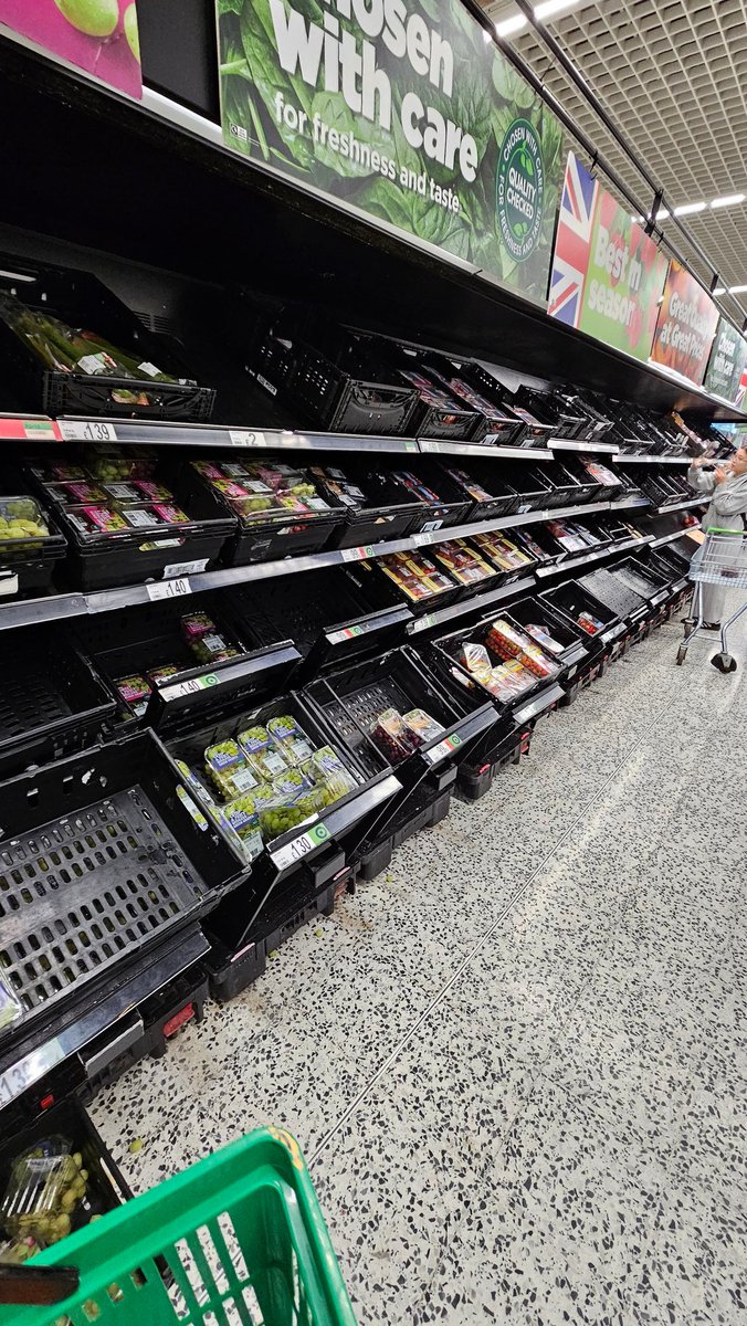 What is going on  <a href="/AsdaServiceTeam/">Asda Service Team</a> <a href="/asda/">Asda</a> Hollingbury? Been like this for weeks and getting worse. Empty shelves, incorrect prices and food prices sky high.