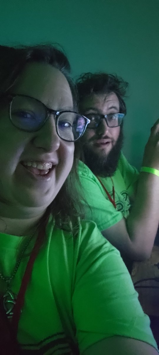 Anniecrazymind's tweet photo. QUOI?! C'est moi derrière les post de @NoResetSpeedrun en ce moment! Super run en ce moment rempli de tentacule...et de coriande! Agedturtle ce sent en confiance! https://t.co/r0Oq7HjVr4