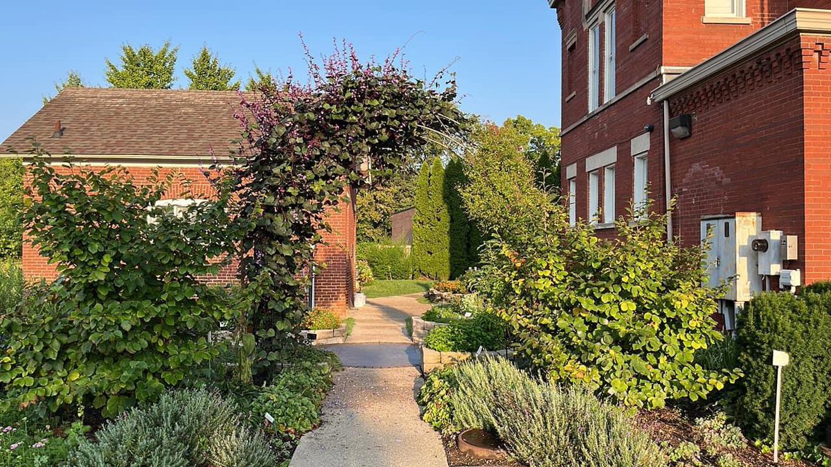 Indiana Medical History Museum tweet media