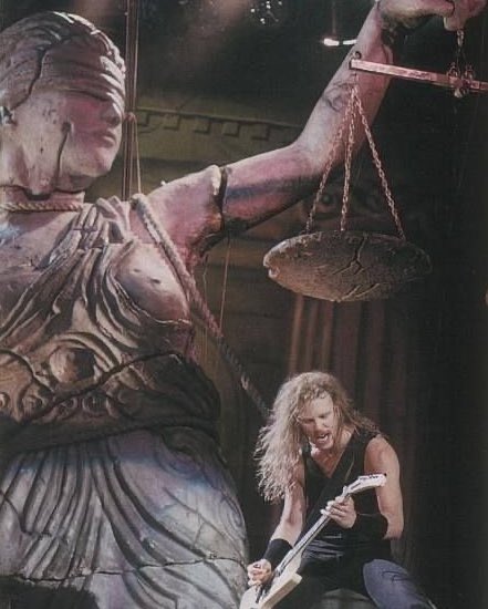 Hetfield Fan tweet media