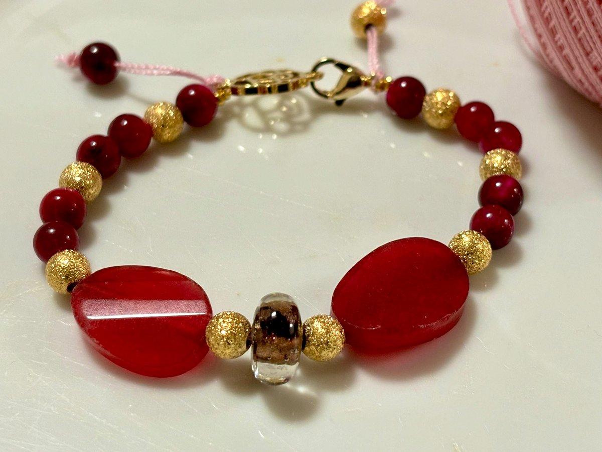 TokyoBegums's tweet photo. #ローズタイガーアイ #rosetigereye  #ルビーカラーアゲート #rubycoloragate #bracelet #ブレスレット https://t.co/mbVbrAchkx