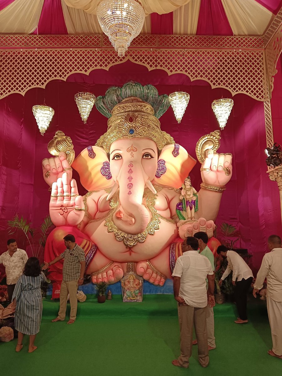 sreeramreddym75's tweet image. Sri Ganesh