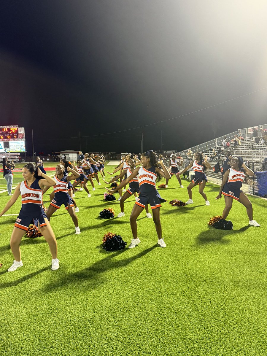 HomesteadSHS's tweet photo. Great team win against Vero Beach last night! @HSHBroncos Football team showed grit and perseverance the entire game! 🧡💙🧡💙 #exit1 #whereitallbegins https://t.co/vsz65gV9Wd