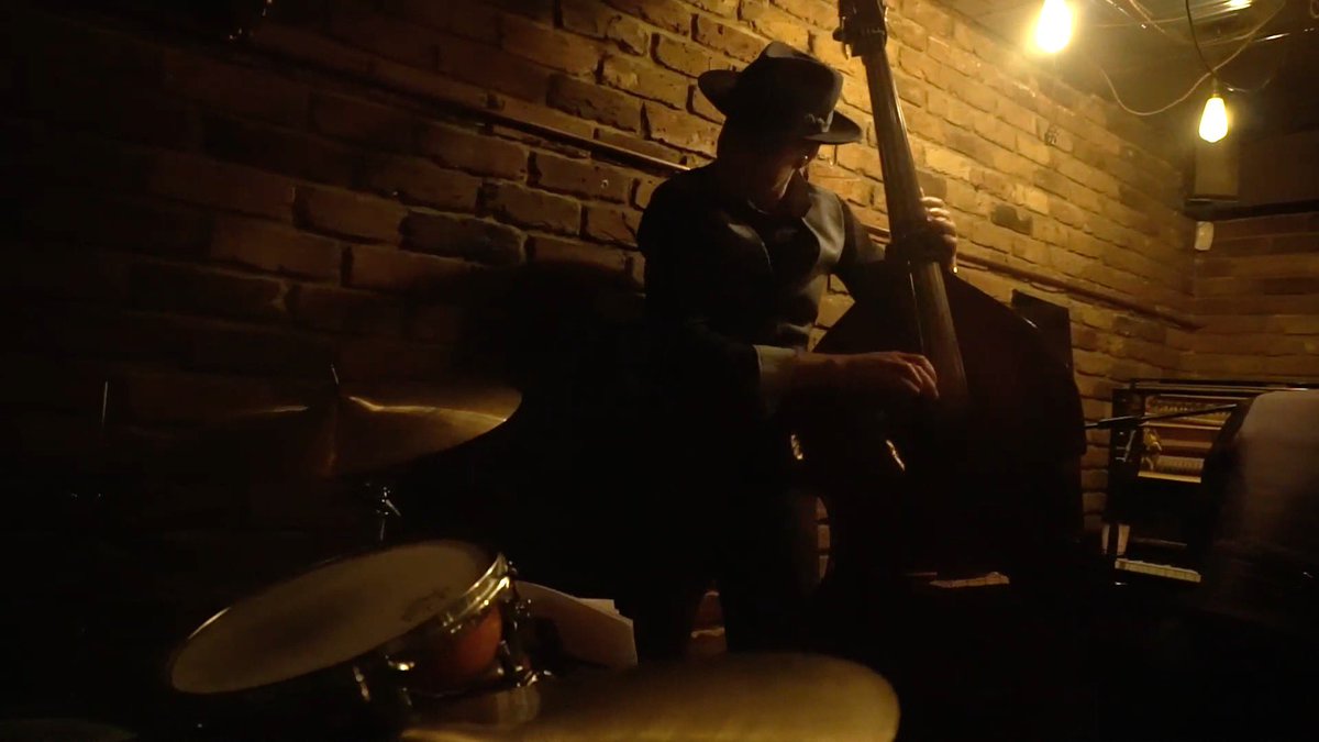 Pinstripe swing bands tweet media