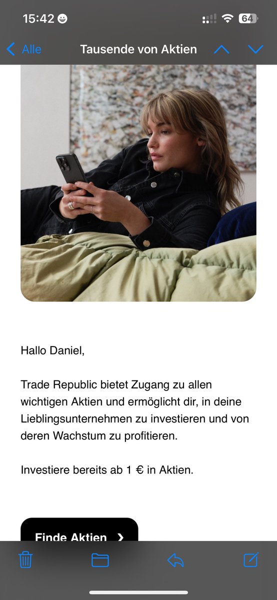 Daku93's tweet photo. @traderepublic Diese Einstellungen haben ich beide seit jeher aus. Trotzdem bekomme ich Werbung per Push und E-Mail. Unterlasst das bitte endlich! https://t.co/P5fw24VWND