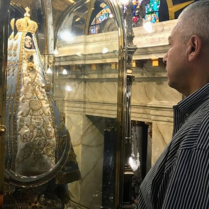 DocRobertoGomez's tweet photo. Catamarca se estremeció, pero la fe trajo calma. Todo se derrumbó, pero no hubo víctimas. Fue el manto protector de la Virgen del Valle, la fe en ella que mueve montañas y protege vidas.

Hoy, en el Día del Milagro: un momento para agradecer y rezar 🙏 https://t.co/i6eEhpS4nk