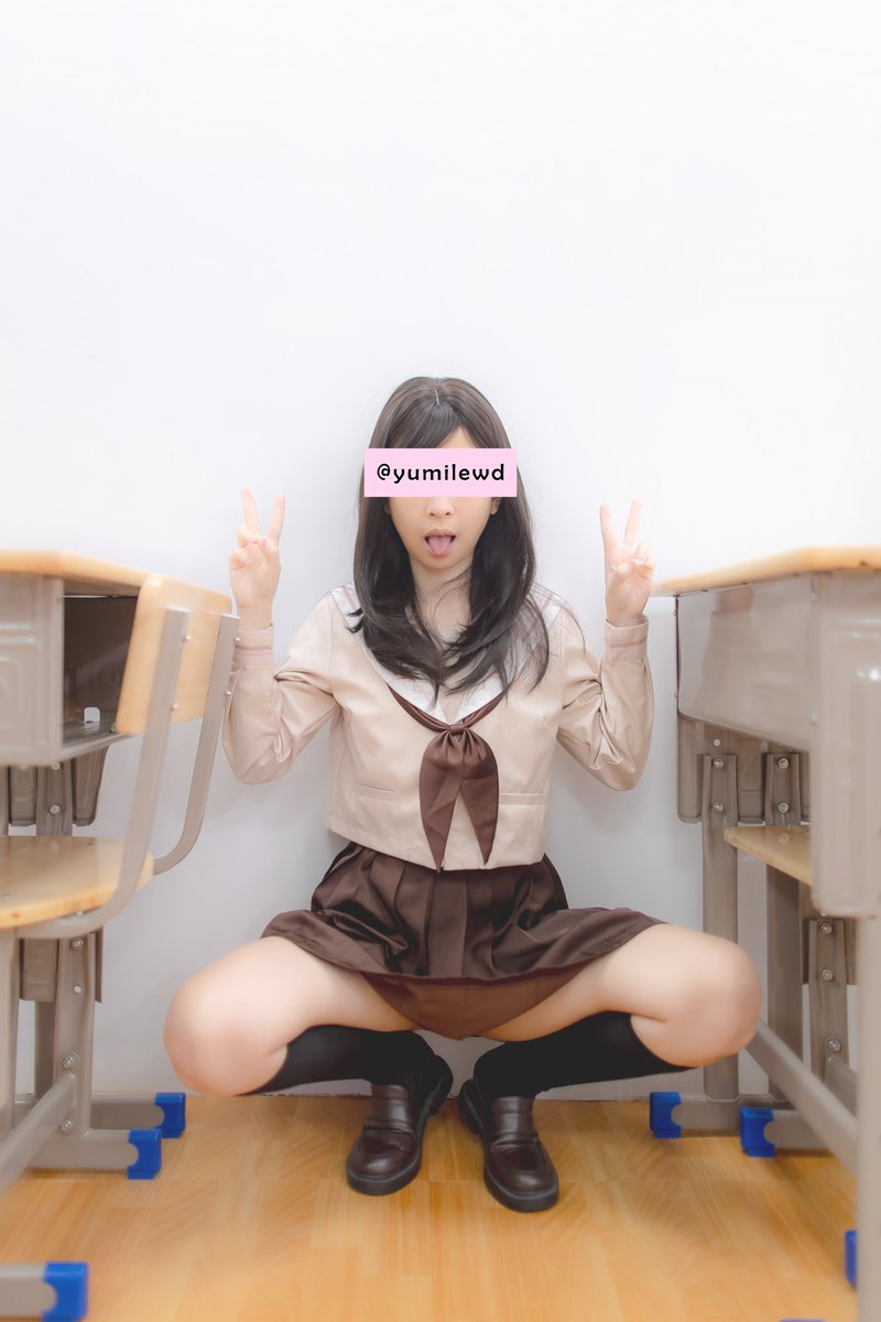 學妹其實是淫蕩的母狗...該怎麼做呢? https://t.co/AYF0M9ACJK