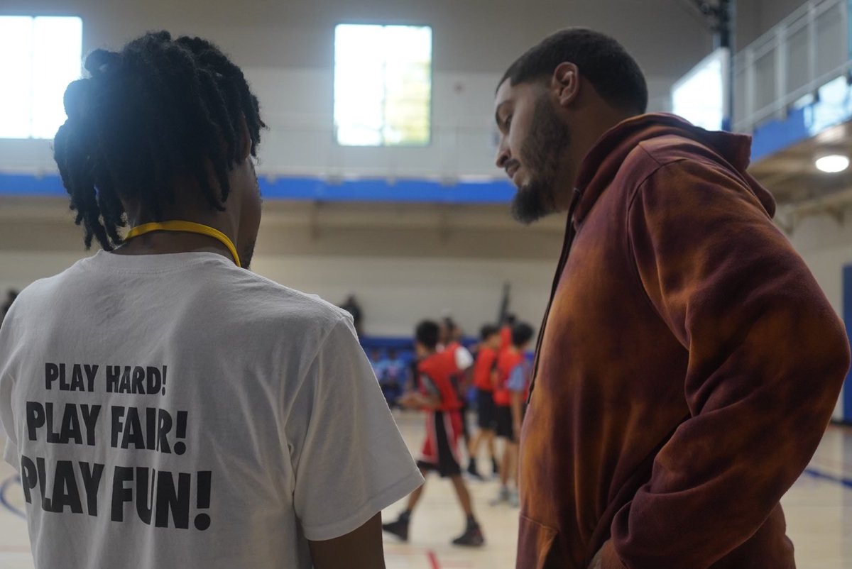 AForiginal's tweet image. Quick throwback to coaching 12u basketball w/ @LeeonPhelps @salseragusa 

#sidemissions