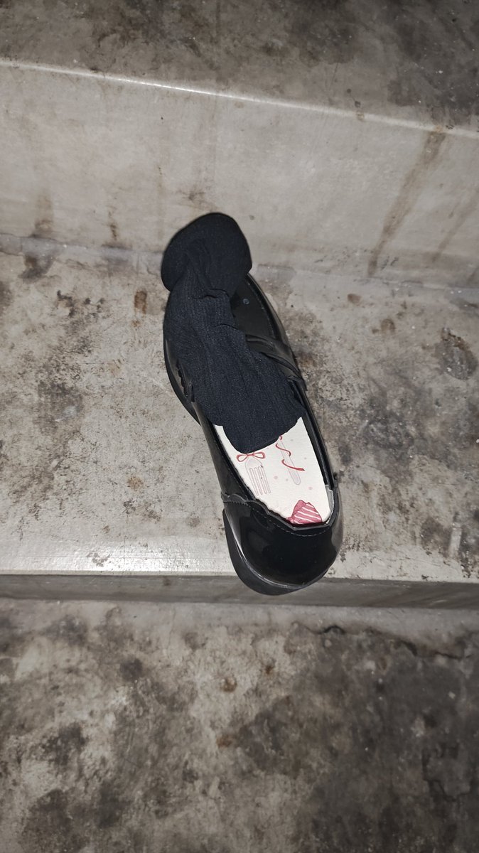 amk197172's tweet photo. 刚开学到这边，去探了一下旧点，结果还真有收货，爽死我了哈哈哈 https://t.co/XERAJZuJ4q
