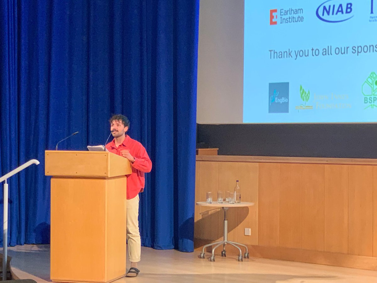 Thomas Navarro (@thomnavsens) on Twitter photo What an exciting opportunity to take part at #NoCaSS2024 representing my PhD potato research from <a href="/JohnInnesCentre/">John Innes Centre</a>
Happy to have chaired a talk session, present a poster, AND win the poster prize alongside my labmate <a href="/ciaraobrien333/">Ciara O'Brien ciara-obrien.bsky.social</a> Great time to be part of the Seung lab. What an exciting opportunity to take part at #NoCaSS2024 representing my PhD potato research from <a href="/JohnInnesCentre/">John Innes Centre</a>
Happy to have chaired a talk session, present a poster, AND win the poster prize alongside my labmate <a href="/ciaraobrien333/">Ciara O'Brien ciara-obrien.bsky.social</a> Great time to be part of the Seung lab.