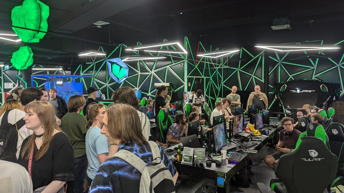 Tulpar Takedown #1 is on! We're especially happy that so many Guilty Gear Strive players showed up. 😎