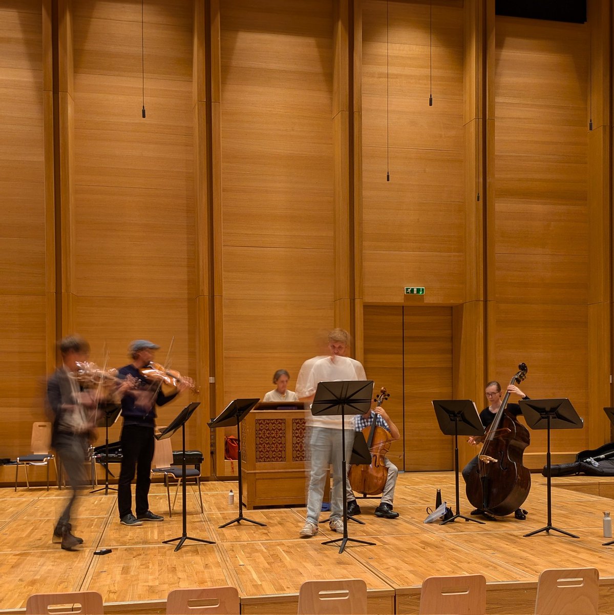 Edward Edgcumbe (@gumbetweets) on Twitter photo František Ignác Antonín Tůma. Remember the names.
Delightfully teenage love song for Mary, surely laying a path for Bernstein...
Alexander Chance & <a href="/DunedinConsort/">Dunedin Consort</a> on superlative form.
Handful of tickets <a href="/StAndrewsMusic/">University of St Andrews Laidlaw Music Centre</a>
tonight for this, plus Vivaldi and Zelenka. František Ignác Antonín Tůma. Remember the names.
Delightfully teenage love song for Mary, surely laying a path for Bernstein...
Alexander Chance & <a href="/DunedinConsort/">Dunedin Consort</a> on superlative form.
Handful of tickets <a href="/StAndrewsMusic/">University of St Andrews Laidlaw Music Centre</a>
tonight for this, plus Vivaldi and Zelenka.