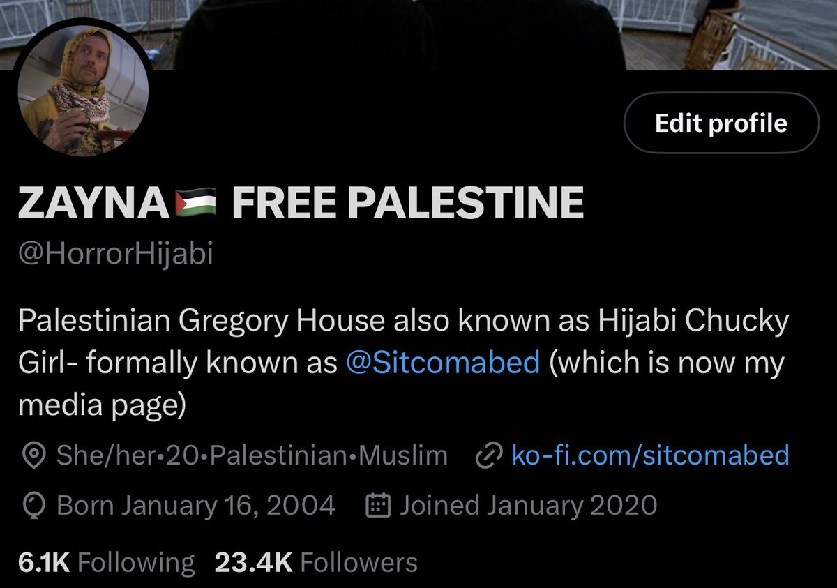 HorrorHijabi's tweet image. Its the end of an era 😭😭 as much as I loved my previous username @Sitcomabed I feel like this one better suits me! So to clear up any confusion, sitcomabed will still be my art username, i kept the username for a media acc so no one pretends to be me! anyways dont forget me!