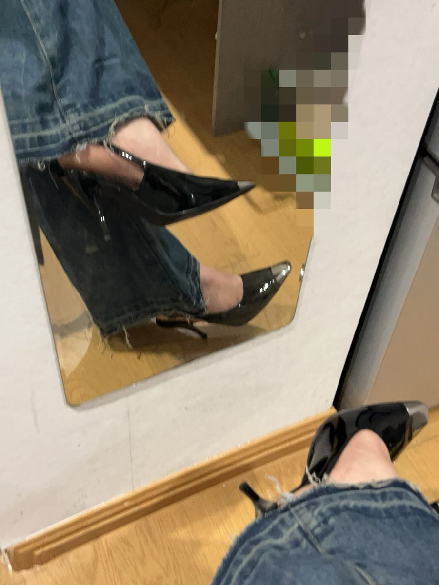 Breadtigery's tweet photo. 美丽刑具👠 来踩踩
#高跟鞋 #sm #主人 #性虐 https://t.co/tSeKRp0ugw