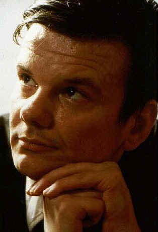 NeilSlade3's tweet image. The latest episode of Tales from the Closet is out on Spotify and Apple podcasts. Nicky Crane and Michael Kuhnen - neo-Nazi gay boys. The podcast tells their story and fall from favour. #podcasts #truecrime #lgbtqcommunity #gaycrime #truecrimepodcast #history #lgbthistory