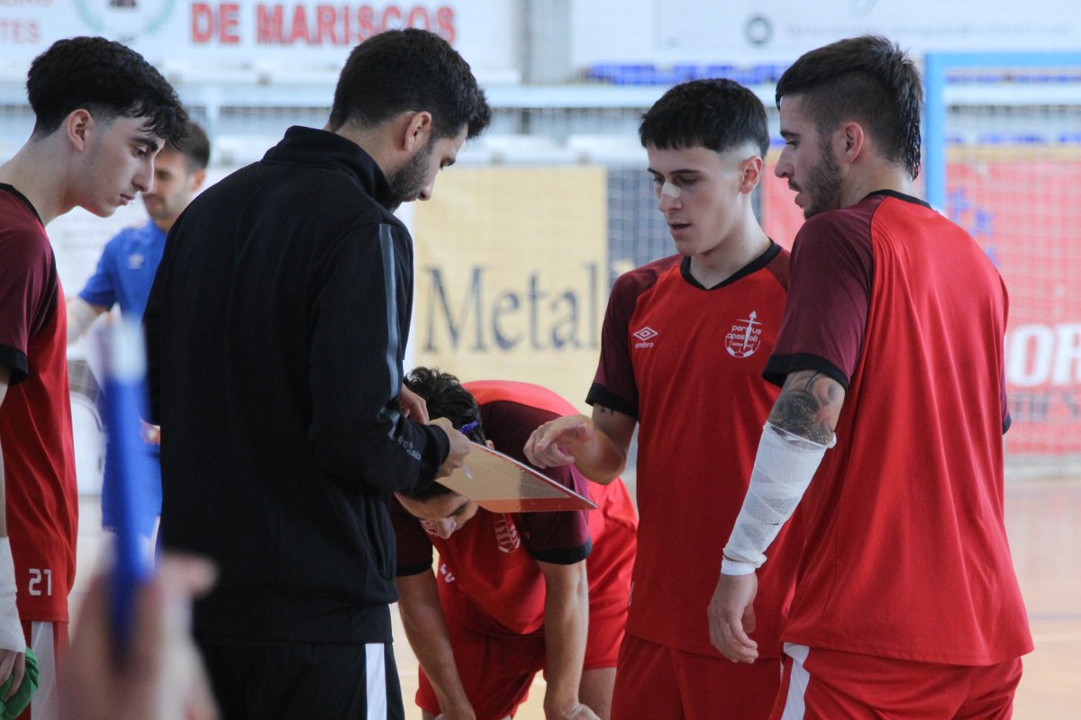 NoiaFutbolSala's tweet image. O #NoiaPAFSB 🤍❤️ despide a pretemporada con triunfo sobre o @CompoSala por 4-3!

O seguinte xa é o debut ligueiro, a vindeira fin de semana no Agustín Mourís fronte o @ies_fs! ⚽️💪