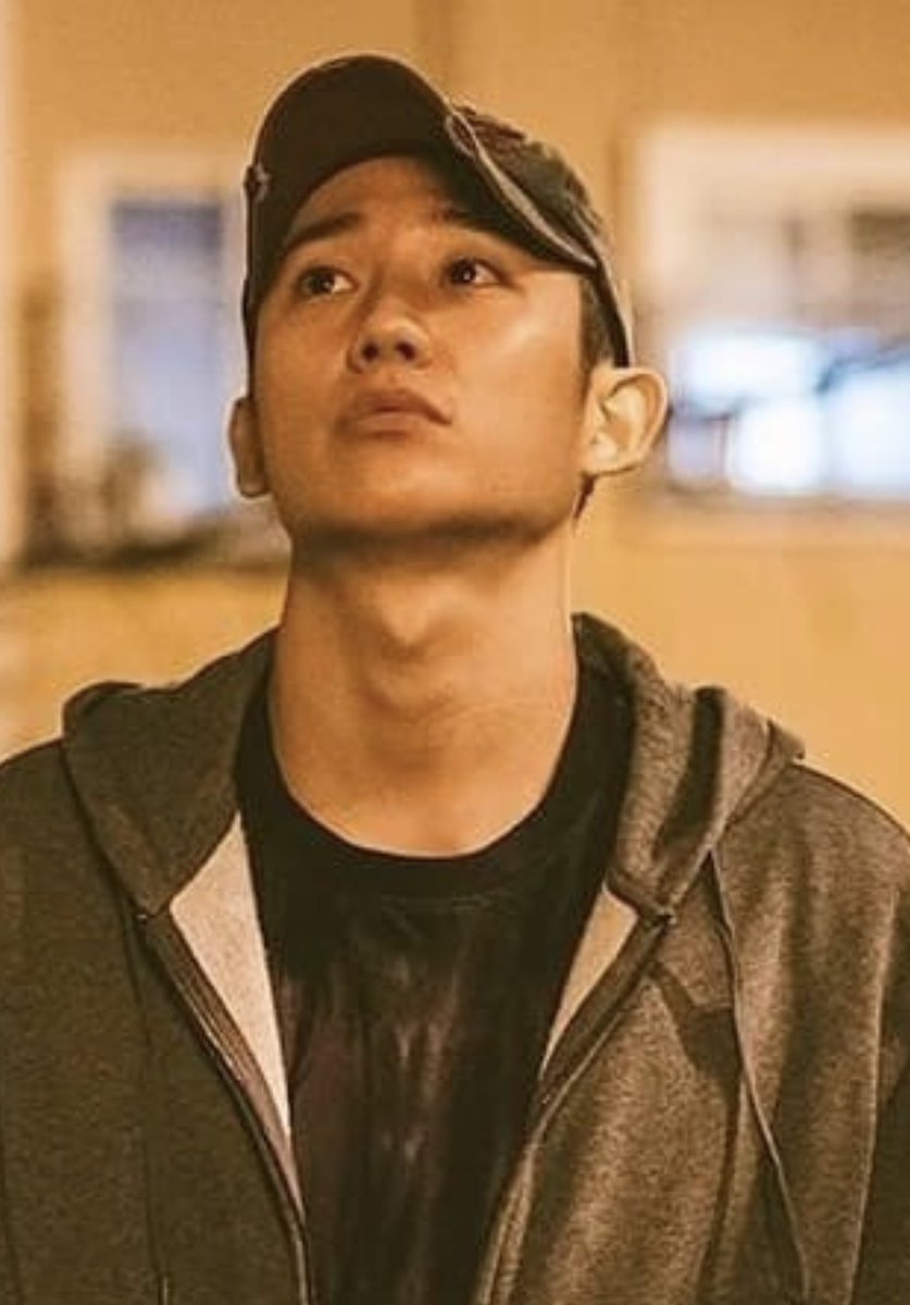 안준호의 싸가지없어보이는 표정이 진짜 좋음…
개빡쳐서 야리는 거 말고;;
한호열 옆에 있을 때 한정 나오는 이런 표정들이…