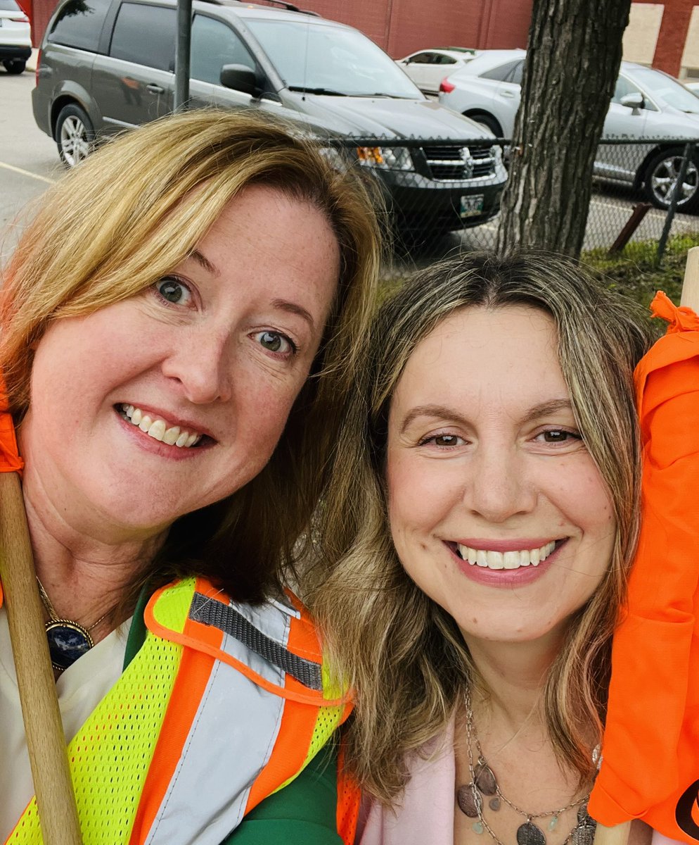 Windsor School (@windsorlrsd) on Twitter photo Windsor welcomes <a href="/DulceCreighton/">𝓓𝓾𝓵𝓬𝓮 𝓒𝓻𝓮𝓲𝓰𝓱𝓽𝓸𝓷</a> as VP this year! This is admin team is looking forward an exciting year, working with our community #WindsorWildcats Windsor welcomes <a href="/DulceCreighton/">𝓓𝓾𝓵𝓬𝓮 𝓒𝓻𝓮𝓲𝓰𝓱𝓽𝓸𝓷</a> as VP this year! This is admin team is looking forward an exciting year, working with our community #WindsorWildcats