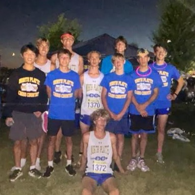 With close to 50 schools in attendance at the Augustana Twilight meet, Bulldog girls finish 18th as a team and Bulldog boys finish 8th!