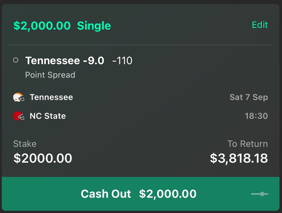 DanyMcLain's tweet photo. Today’s NCAAF Plays🏈

Texas -6.5

Iowa ML

Tennessee -9

Let’s Get This!🍀 https://t.co/Z5CYhskTFQ