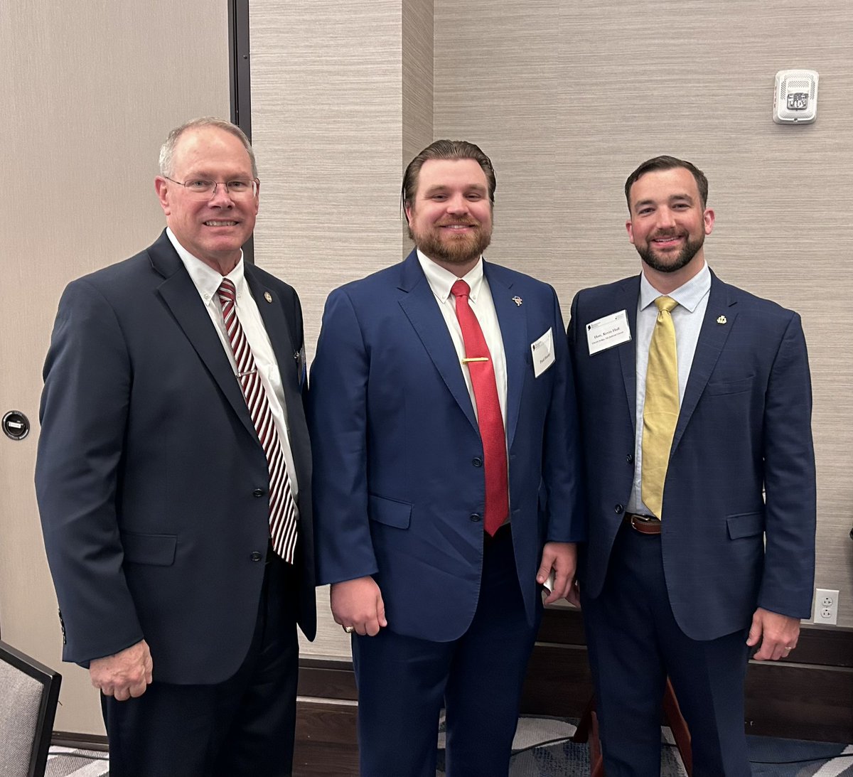 JudgeKevinHall's tweet photo. Honored to attend the Federalist Society's 2024 Alabama Chapters Conference. It was a great opportunity to engage with fellow legal professionals and discuss the critical issues facing our judiciary today. https://t.co/x5heLGyNVm