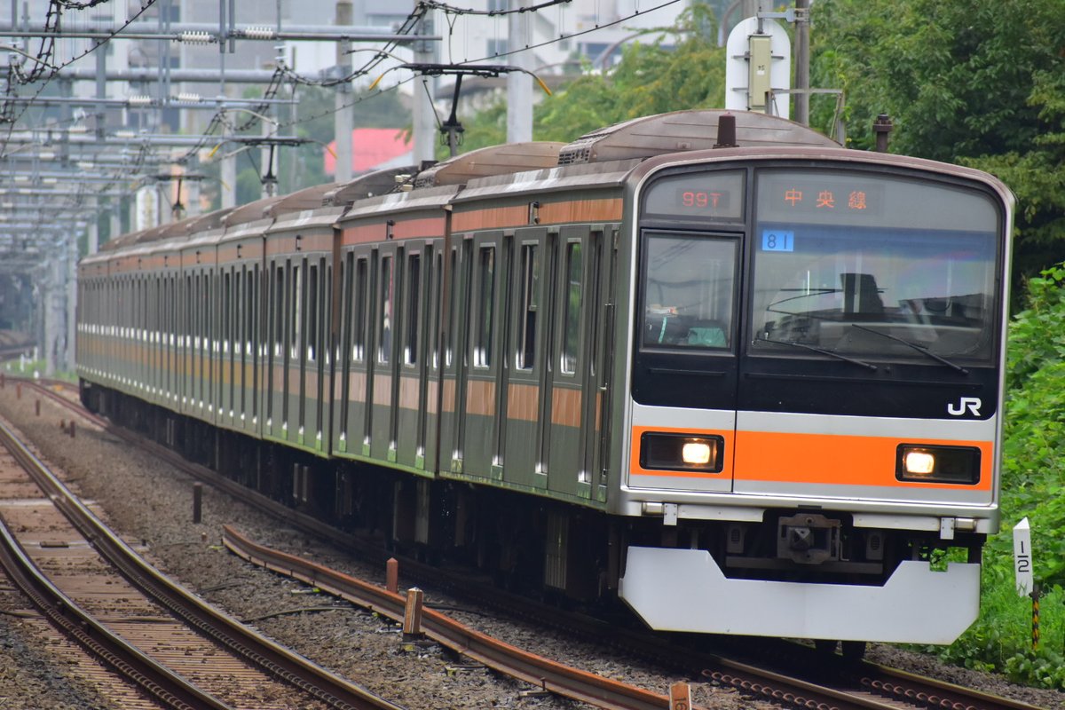 A16__A17's tweet photo. トタ81/82
転入の噂が飛びはじめてからガセだの何だのって言われてたのが懐かしいですね。
短距離で中央快速線に乗るときに来たらラッキー感あるな〜くらいの存在でした。 https://t.co/SEhIuHuVd5