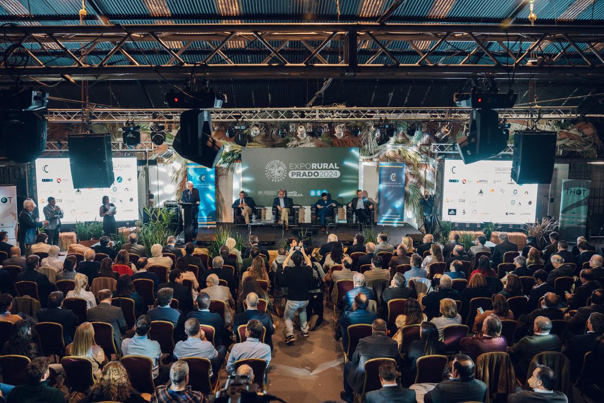 Confederación de Cámaras Empresariales Uruguay tweet media