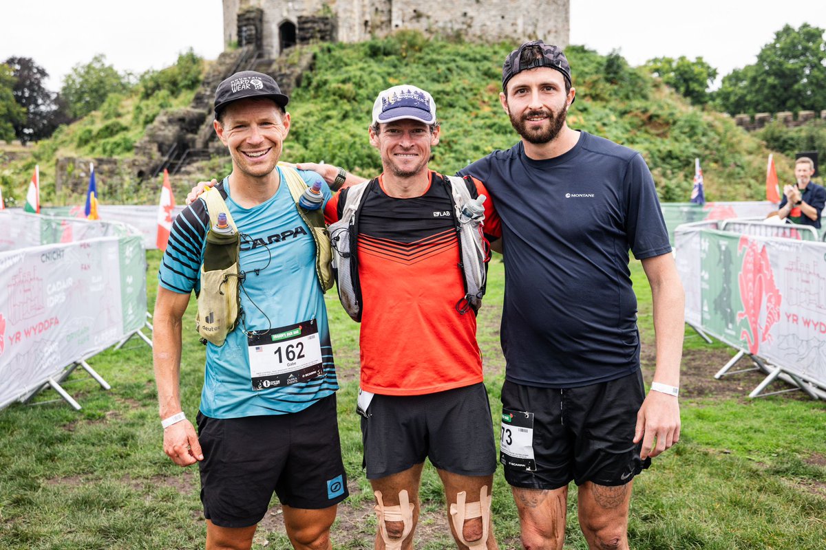The WINNER of the 2024 Dragon's Back Race - Max King! 🏆

The second male - Simon Roberts
the third male - Gabe Joyes

HUGE congratulations, absolutely outstanding running.

More on the winners to follow!

📸No Limits
