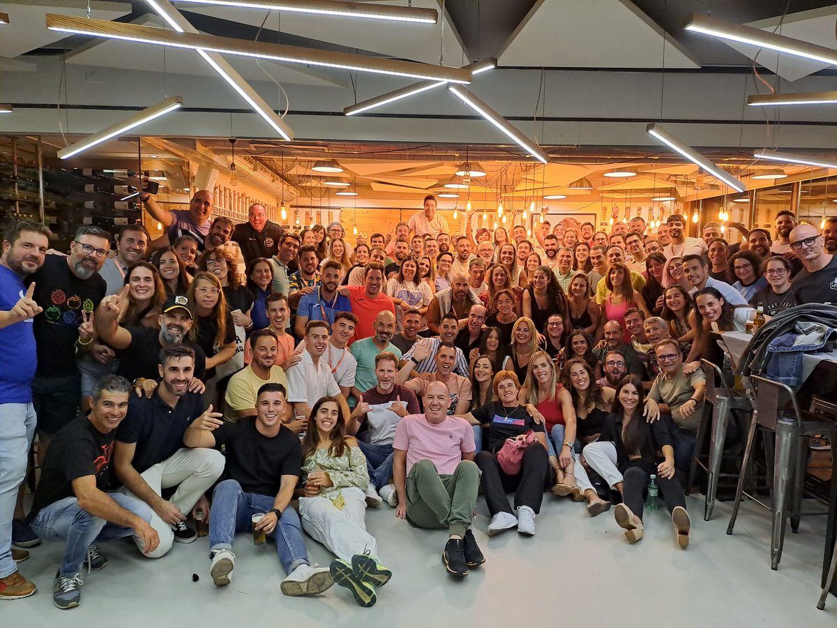 Pinilla_EF's tweet image. Cuánto talento hay en esta imagen. #Cief2024. Enhorabuena @javomac13 por la pedazo organización.