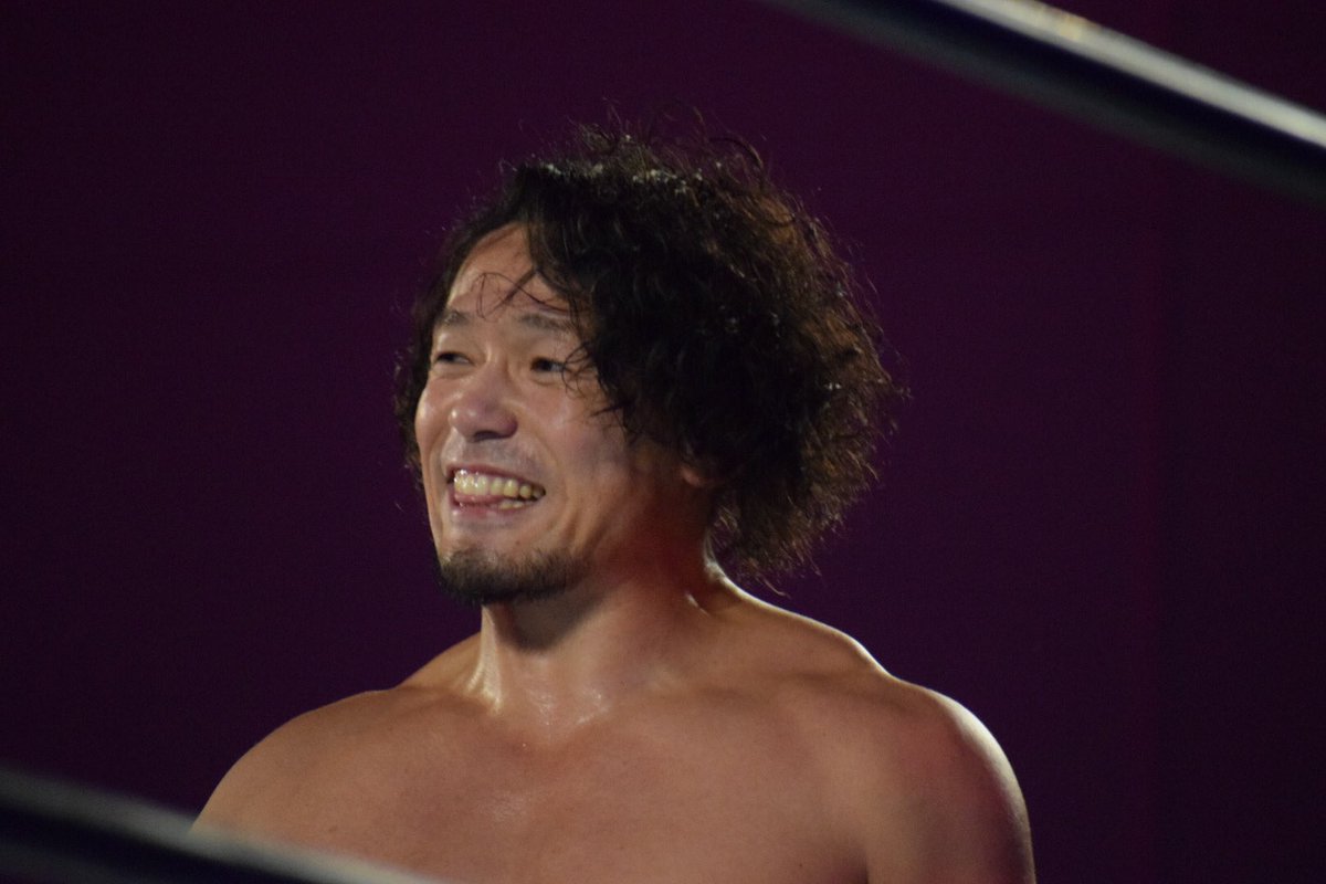 A_S_8_2's tweet photo. まさかアイメッセ山梨で“良い”YAMATO選手をこういう形で見れるとは…プロレス見続けてると良いことあるわ〜.
そんでもってカッコいいし.

#鷹木信悟デビ��ー20周年記念大会 
#Takagi20th
#njpw 
#YAMATO 
#DRAGONGATE https://t.co/92aOni0uQl