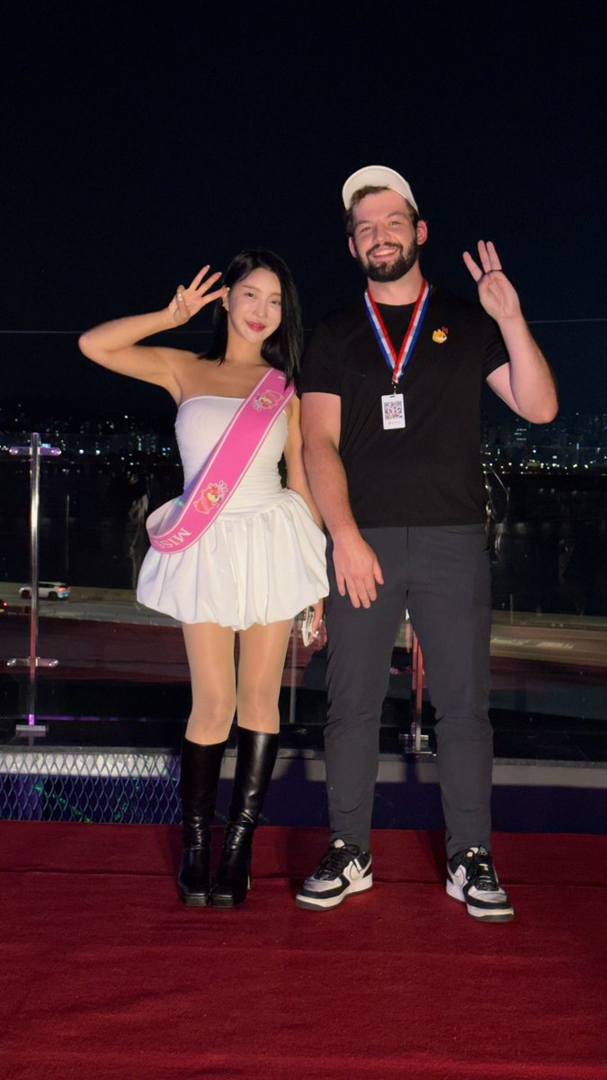 bonk_inu's tweet image. Miss BONK Korea has been Crowned❗️❗️❗️

After 3 rounds of voting by the BONK community, Choi In Hye is your Miss BONK Korea 2024👑

Thank you to everyone that voted and a huge shout out to all contestants who participated❤️